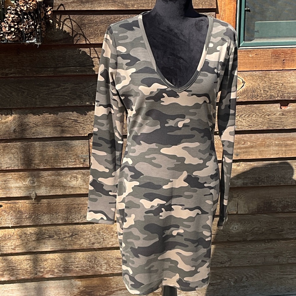 True Religion Olive Camo V-Neck Long Sleeve Dress